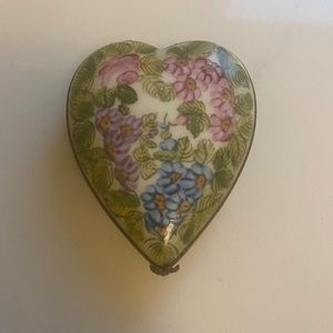 Limoges Heart pill box